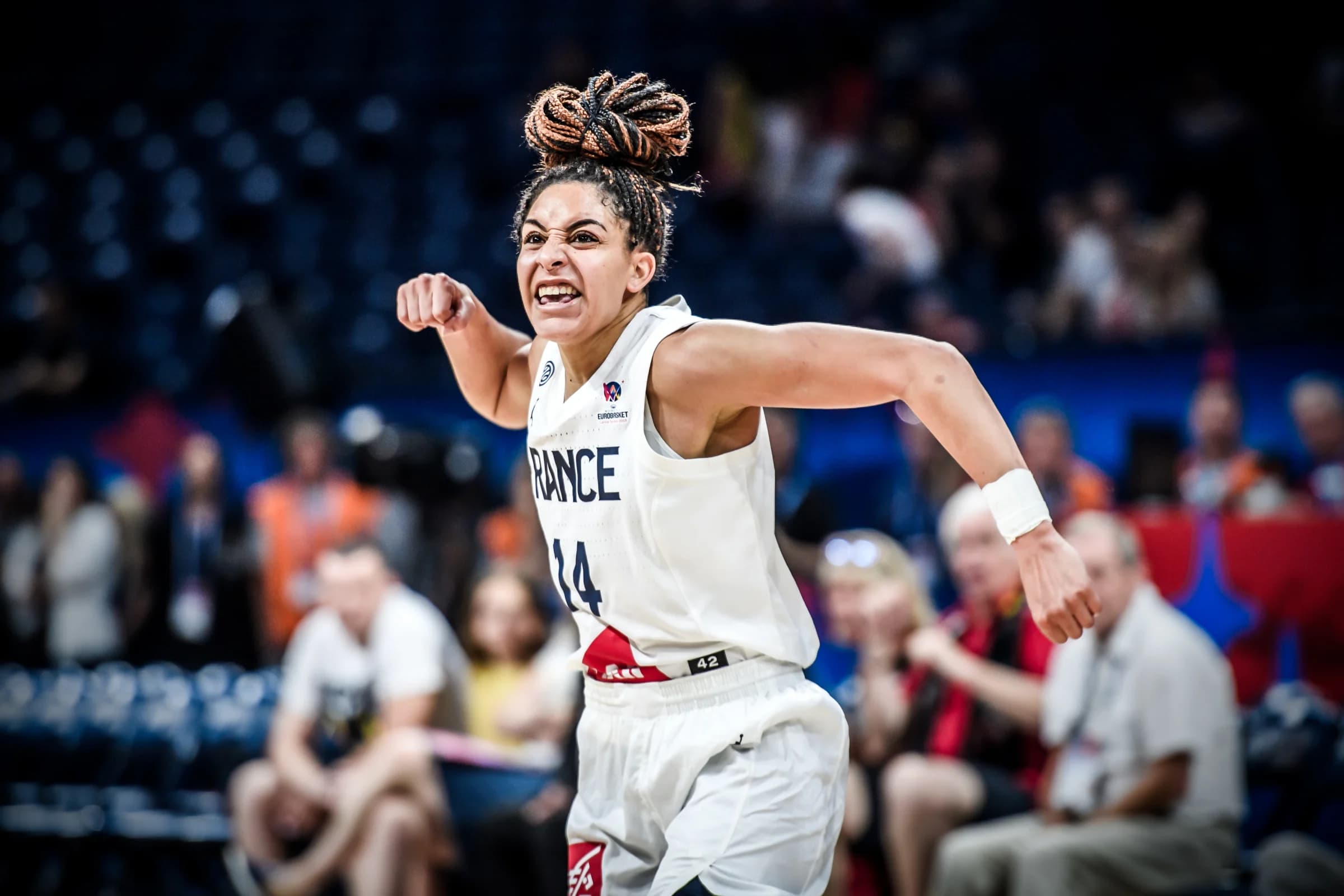 Rachid Meziane tend la main à Bria Hartley : trois ans après, une nouvelle chance en WNBA pour la Franco-Américaine