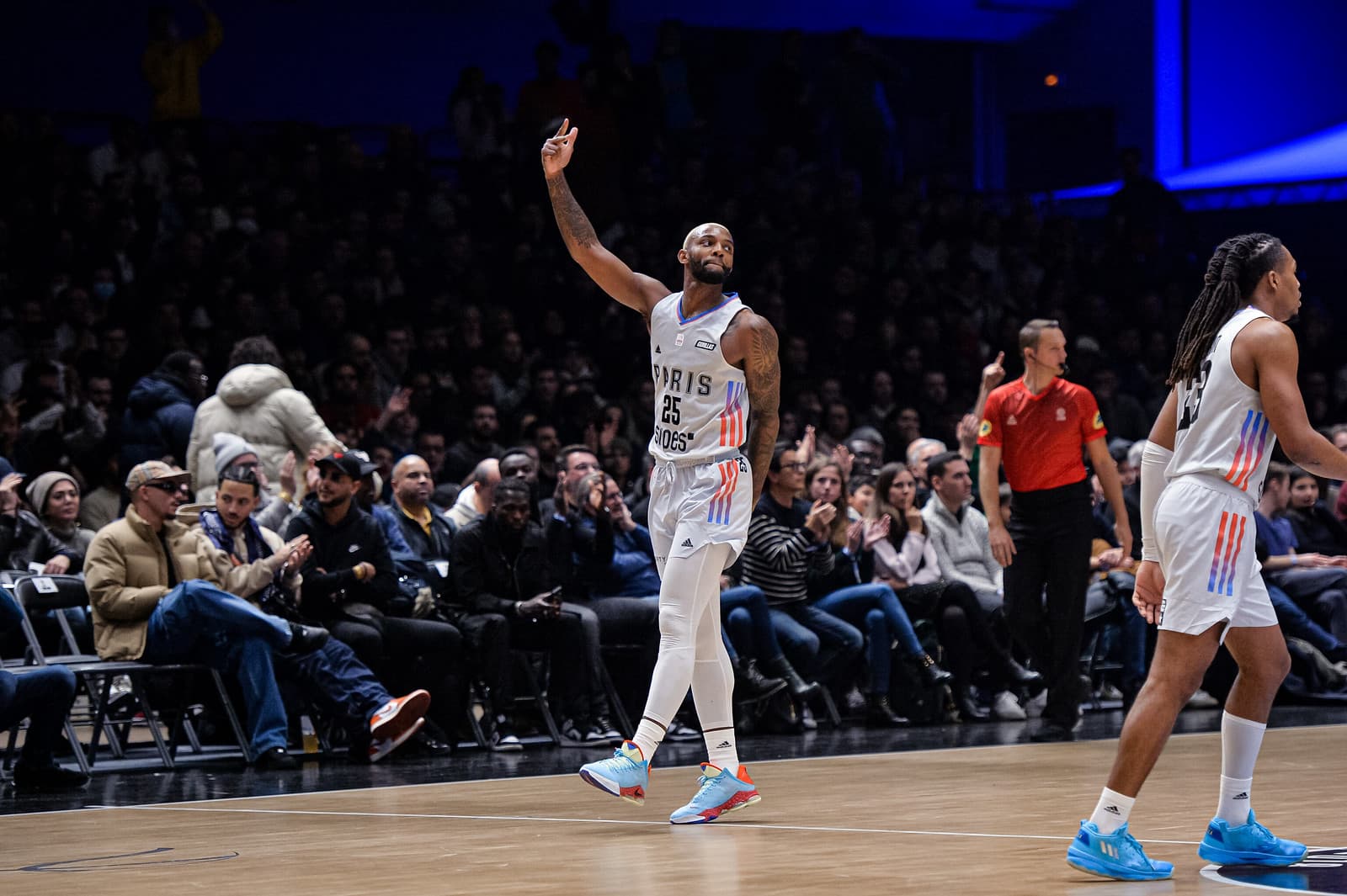 Paris enfonce son voisin nanterrien