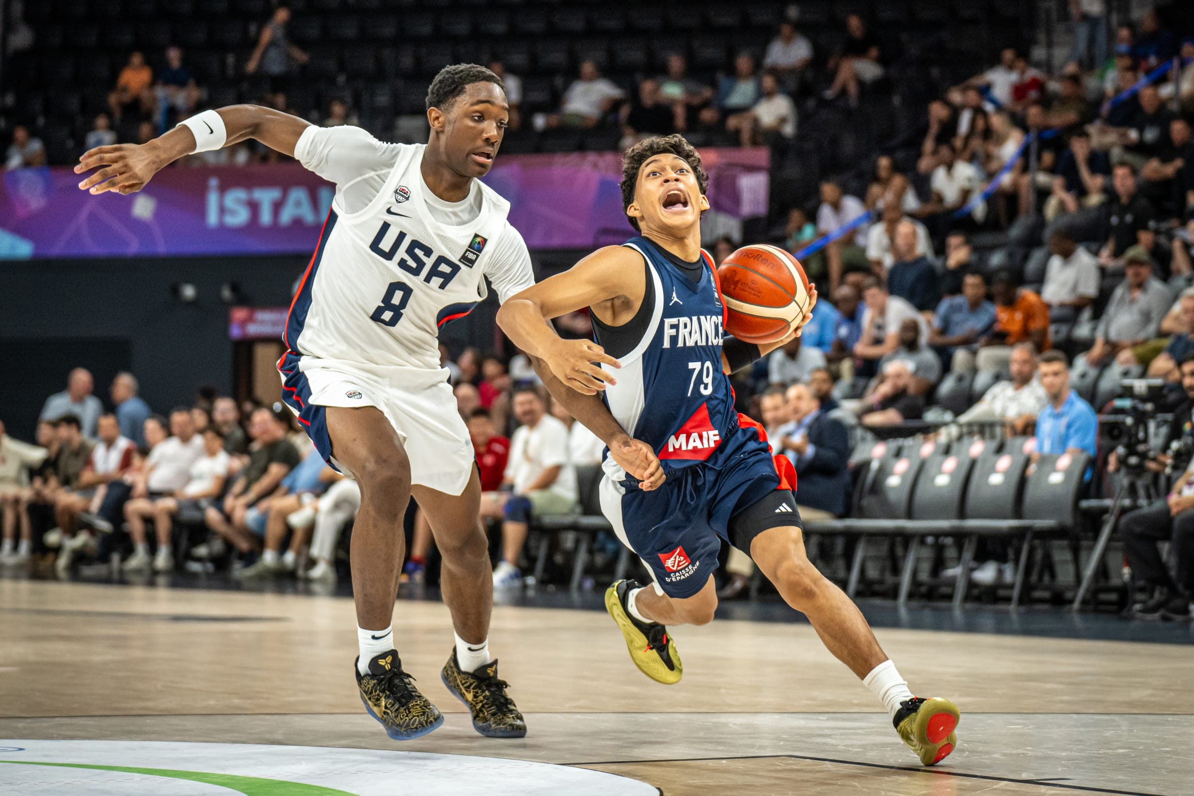 -31 : L’équipe de France U17 de Tony Parker prend la tempête pour son entrée à la Coupe du monde