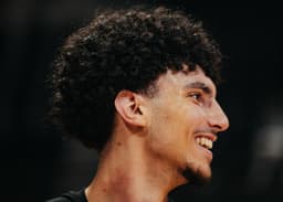 Adam Atamna a marqué 24 points contre Monaco, à 17 ans