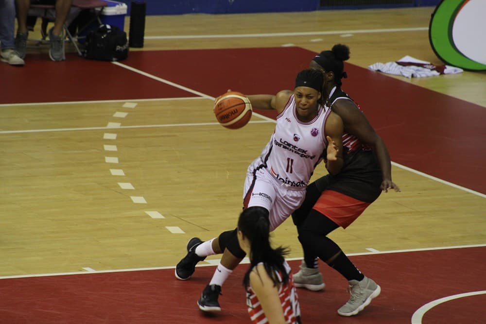 Toulouse recrute Aishah Sutherland