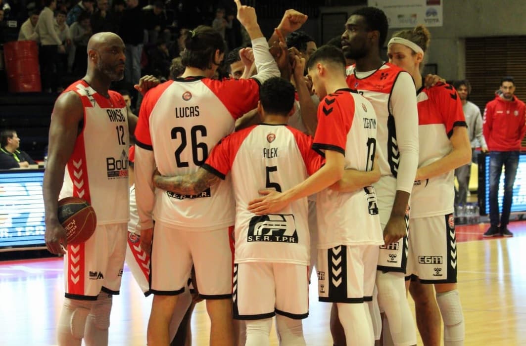 Aix-Maurienne fait tomber Saint-Quentin, Saint-Chamond se reprend