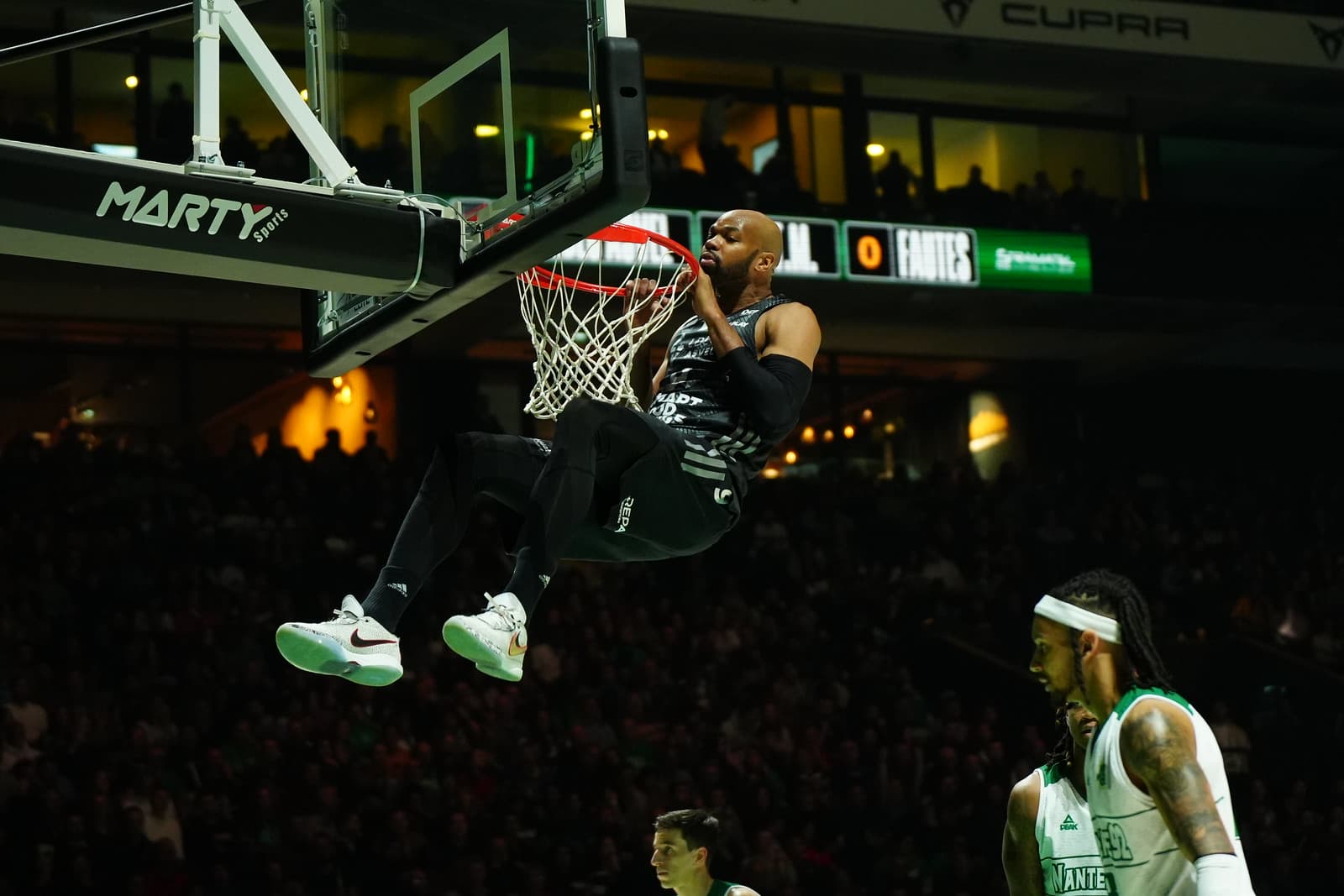 Alex Tyus rejoint l’Hapoel Jerusalem