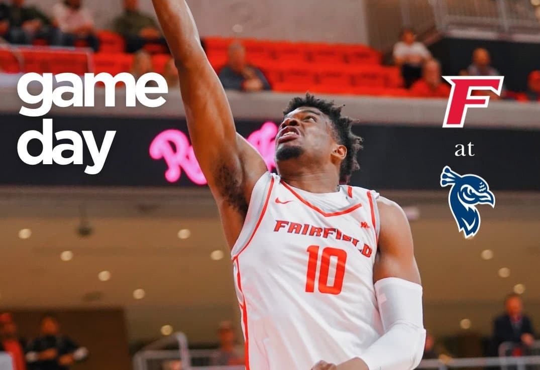 Alexis Yetna, joueur le plus âgé de NCAA, fait ses débuts avec Fairfield