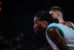 Amadou Sidibé avec l'Elan béarnais la saison passée