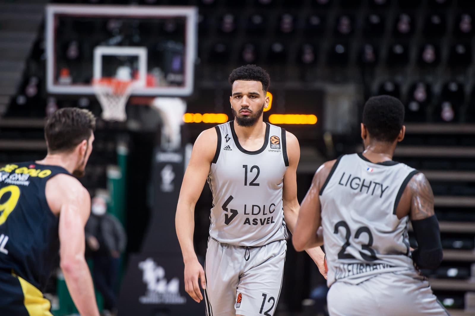 Amine Noua officiellement de retour à l’ASVEL