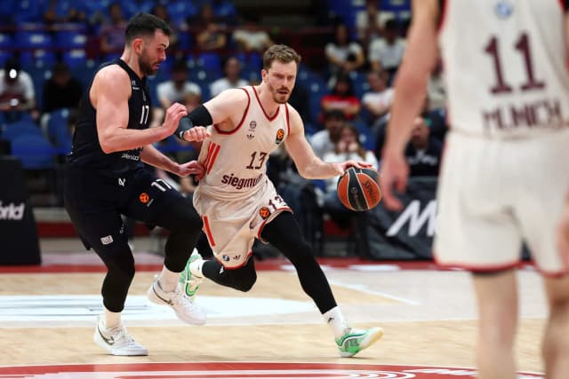 Andreas Obst nommé MVP de la Bundesliga