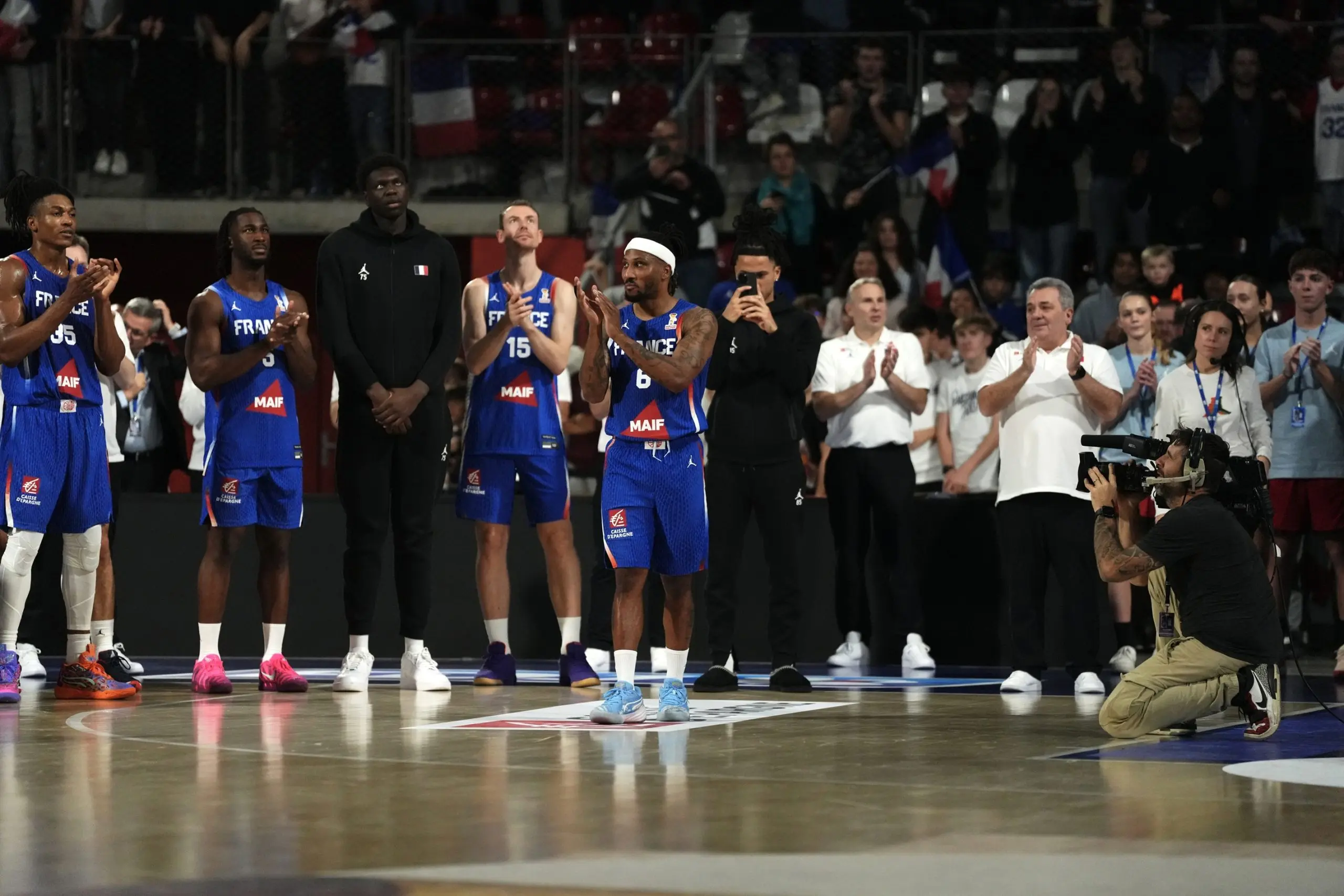 Entre l’impact de Sene, les adieux d’Albicy et l’étincelle de Strazel : une mène tricolore attendue en Finlande