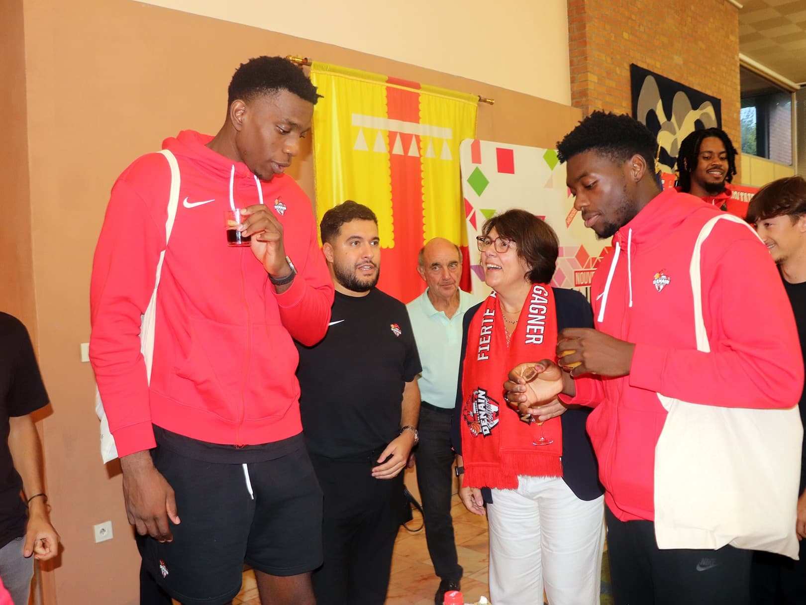 Denain sorti par Mulhouse en Coupe, la maire s’en prend aux arbitres : « Ils gagnent le match car les arbitres leur donnent »