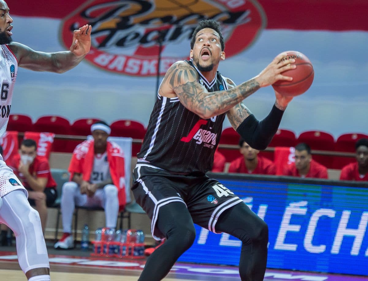 Après la Virtus Bologne, Tenerife pour Julian Gamble