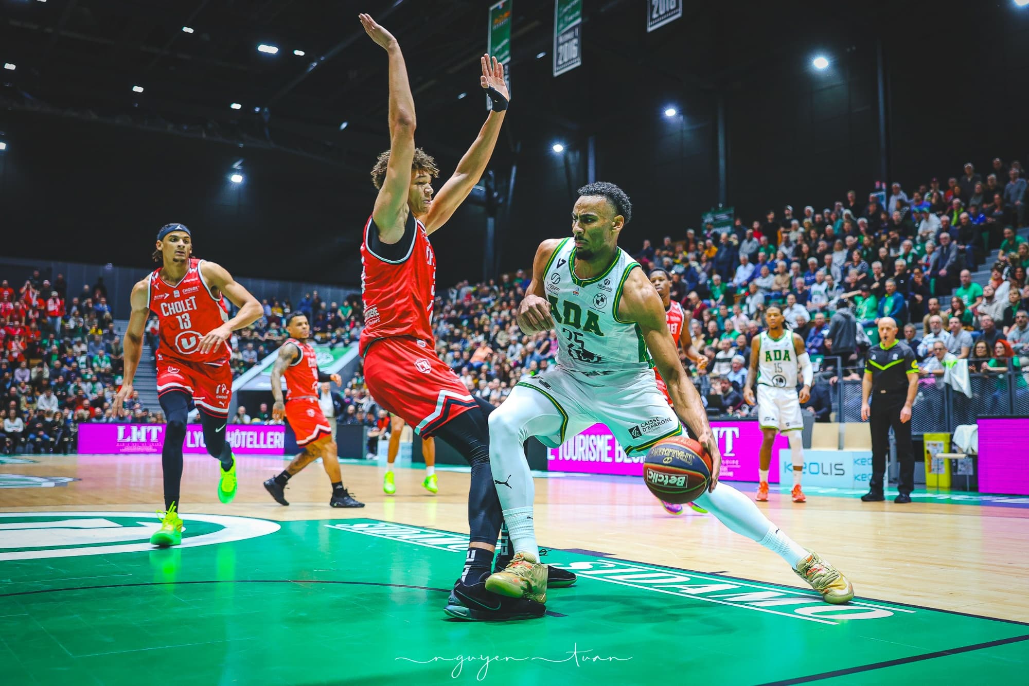 Blois garde espoir pour le maintien à Cholet : première victoire sous l’ère David Morabito !
