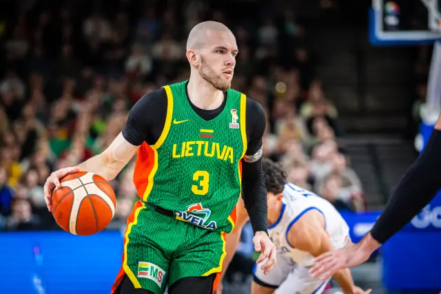 Meneur de la Lituanie, ancien de Châlons-Reims : Velička met le cap sur l’Australie pour retrouver un ex-coach de Paris