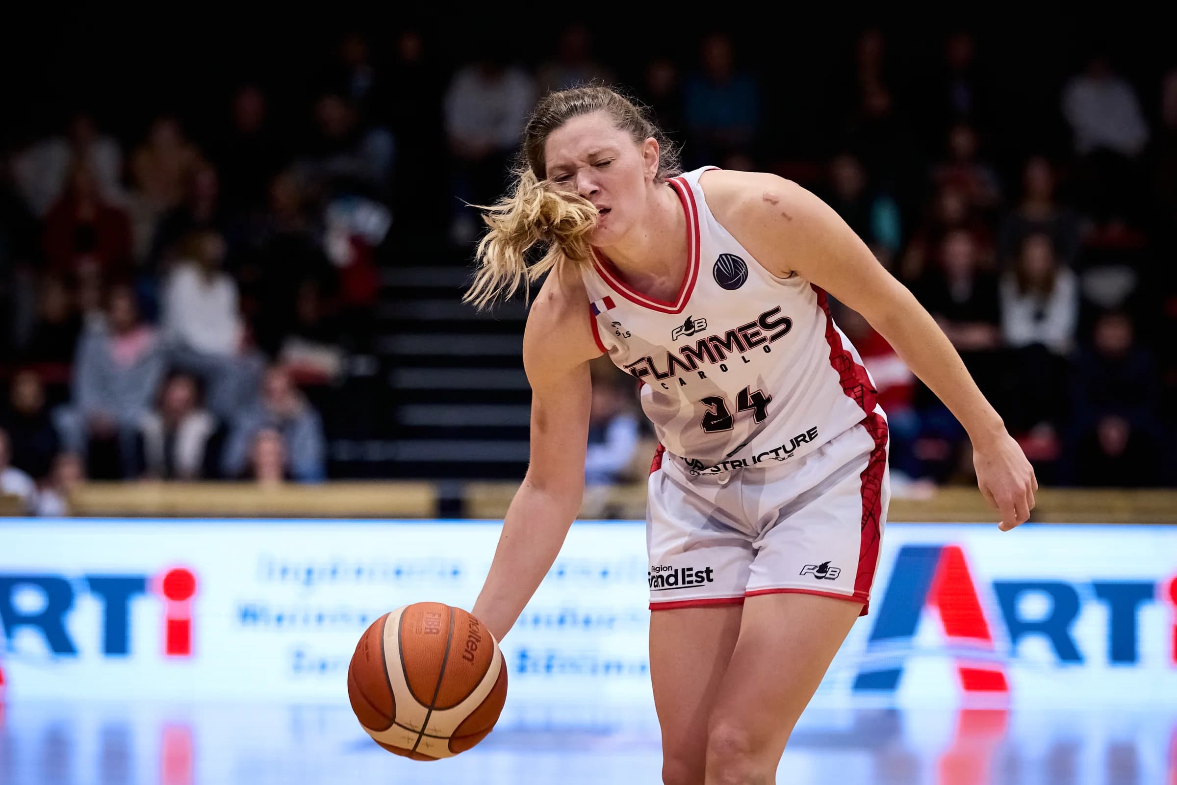 Les Flammes Carolo actent le départ d’Ashley Joens et préparent une arrivée ciblée