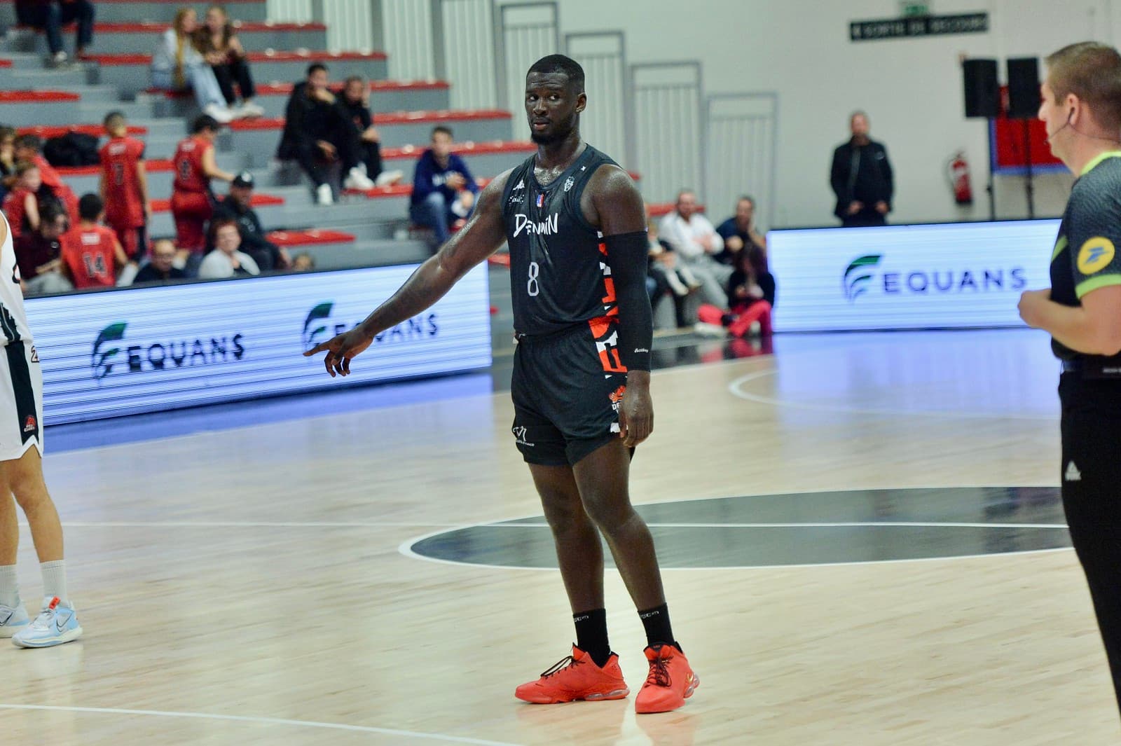 Babacar Niasse reste à Denain pour une saison supplémentaire