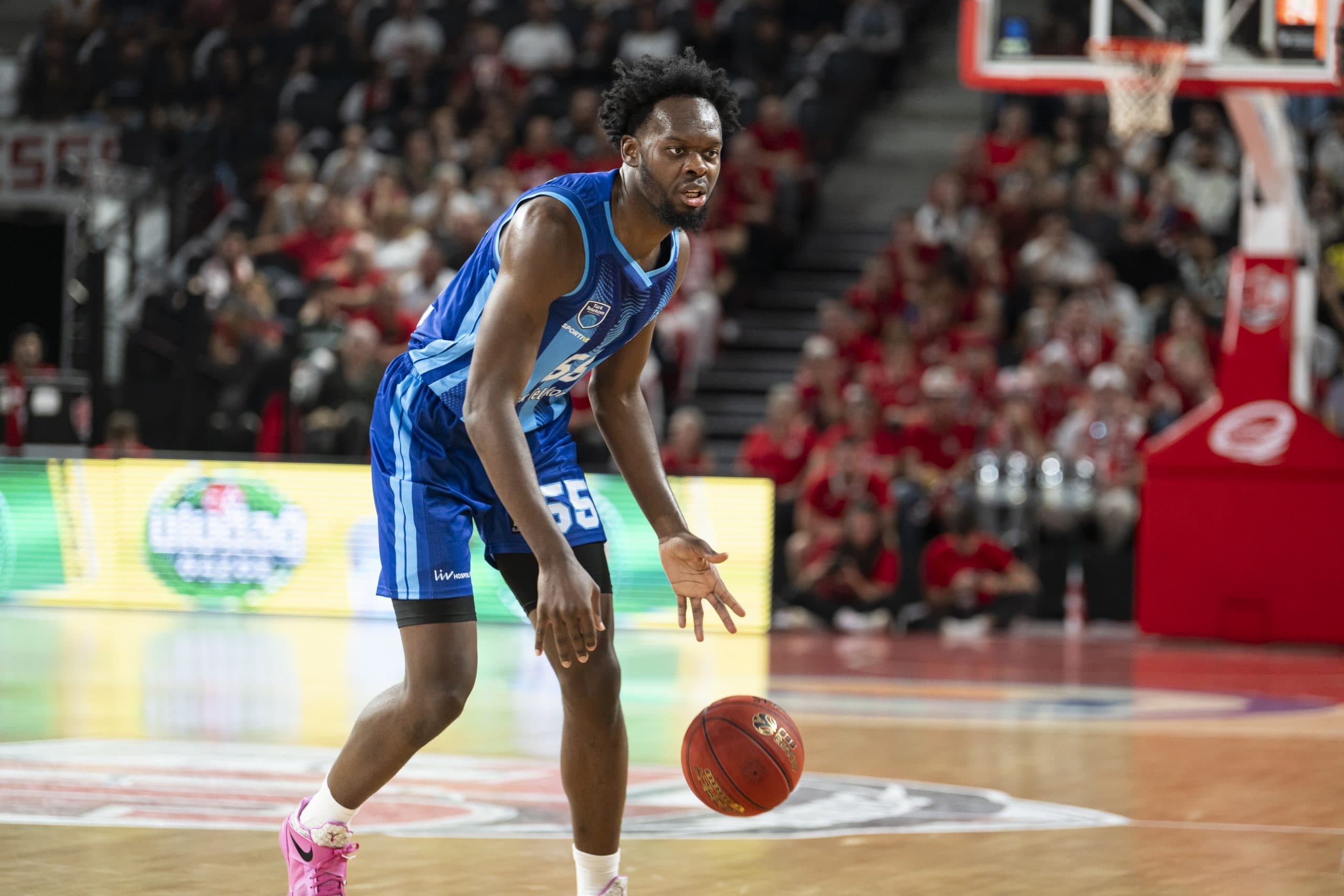 Yoan Makoundou en route vers le FC Barcelone