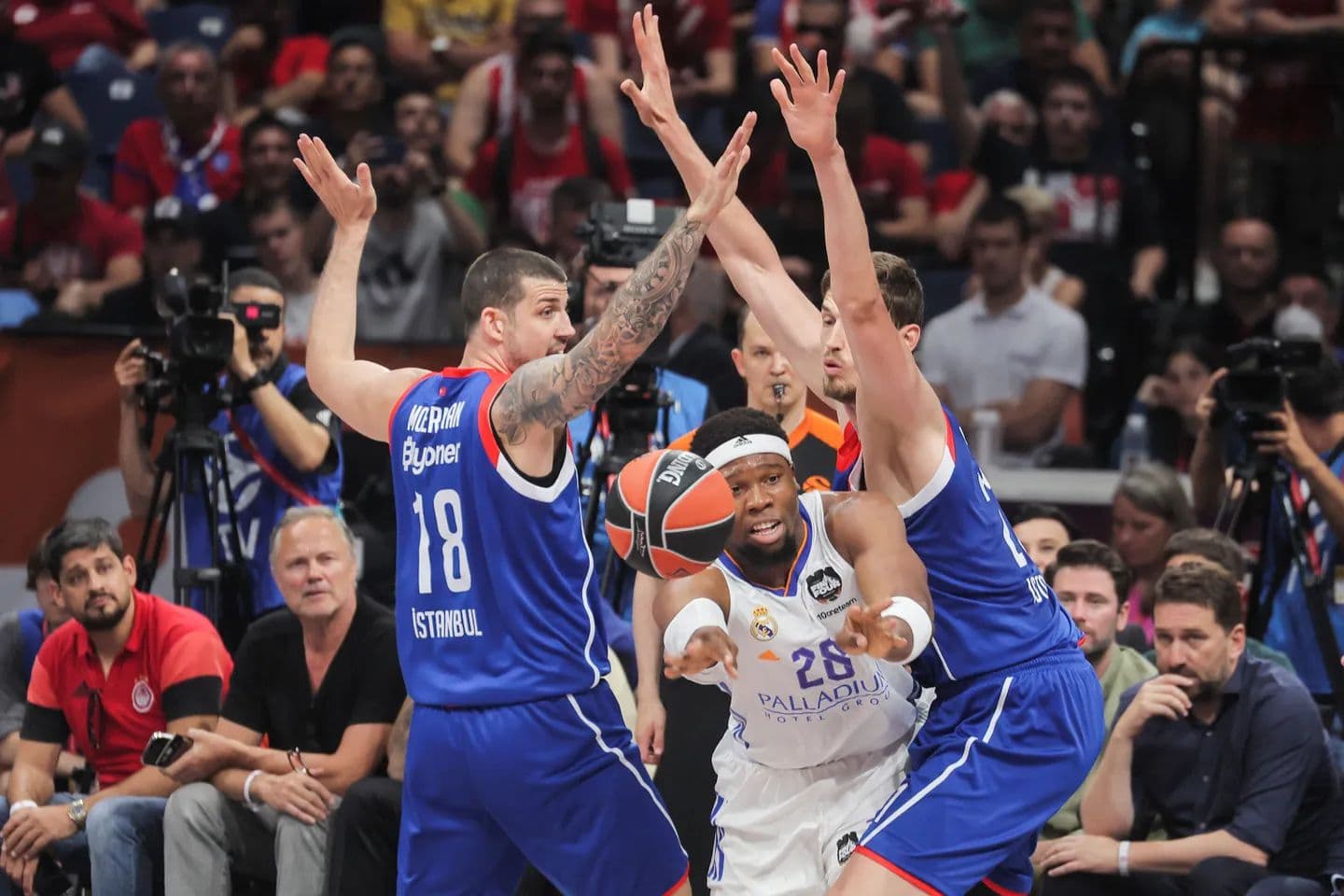 « Beaucoup de tristesse » pour Guerschon Yabusele et Vincent Poirier