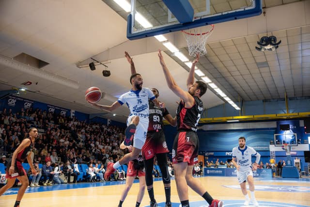 Benoit Injai prolonge l’aventure à Quimper pour une troisième saison consécutive