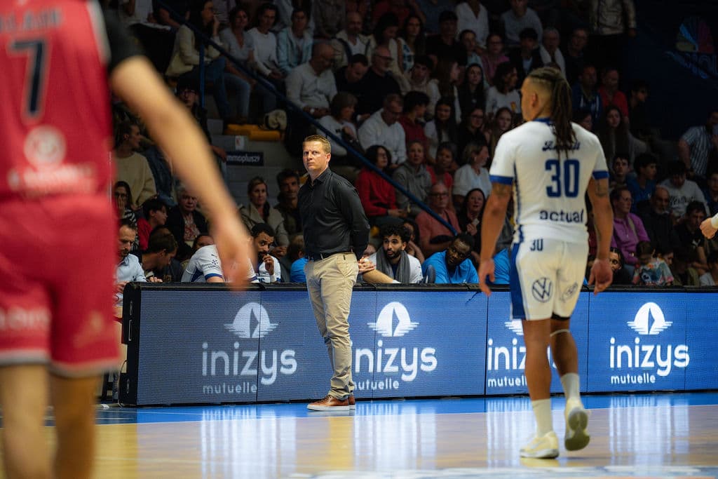 Quimper : L’entraîneur Thibault Wolicki attend un réveil de Jamar Abrams et Will Butler