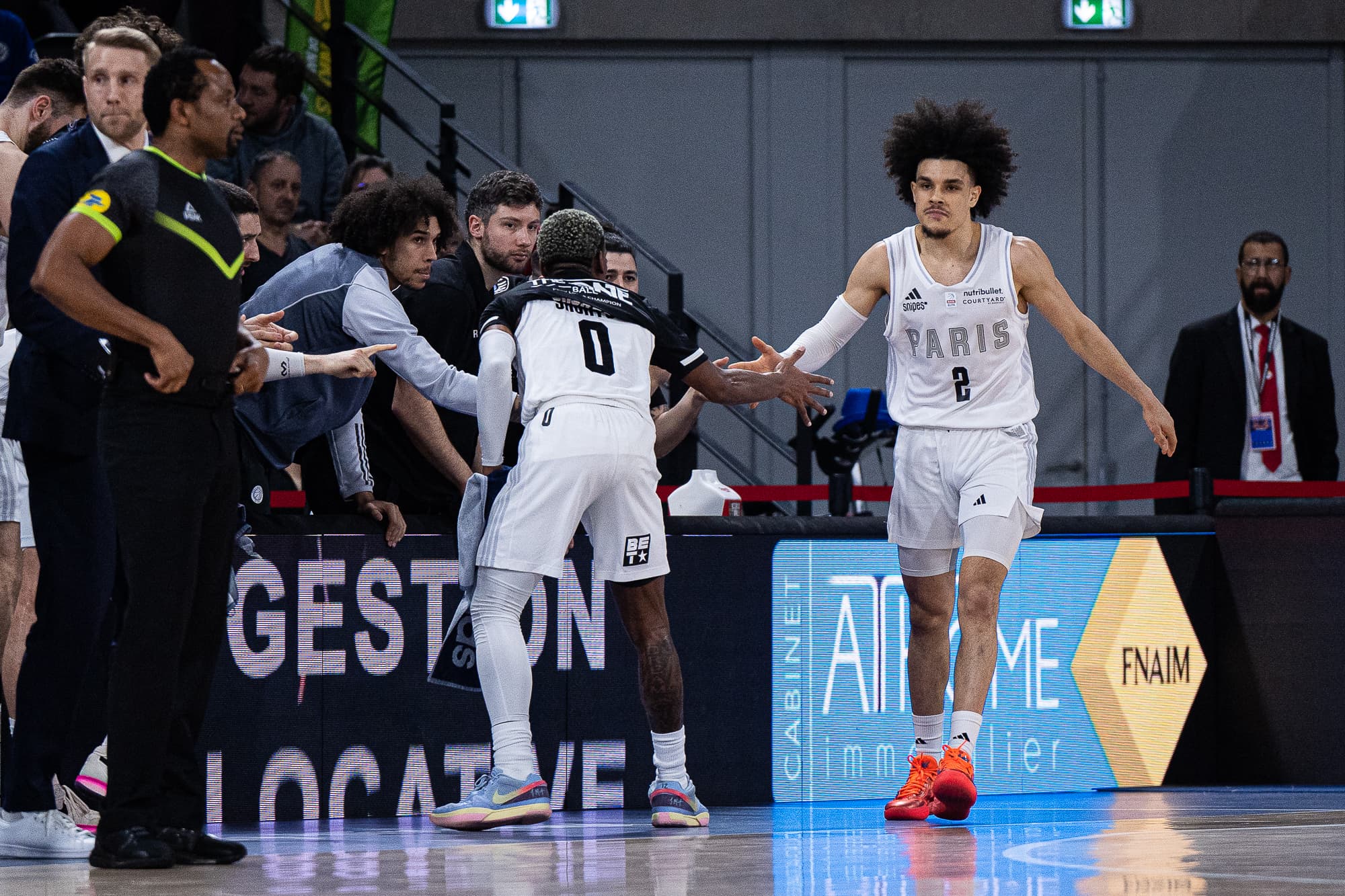 Bibbins et Sako face aux deux Parisiens Shorts et Hifi pour le trophée de MVP du mois de mars