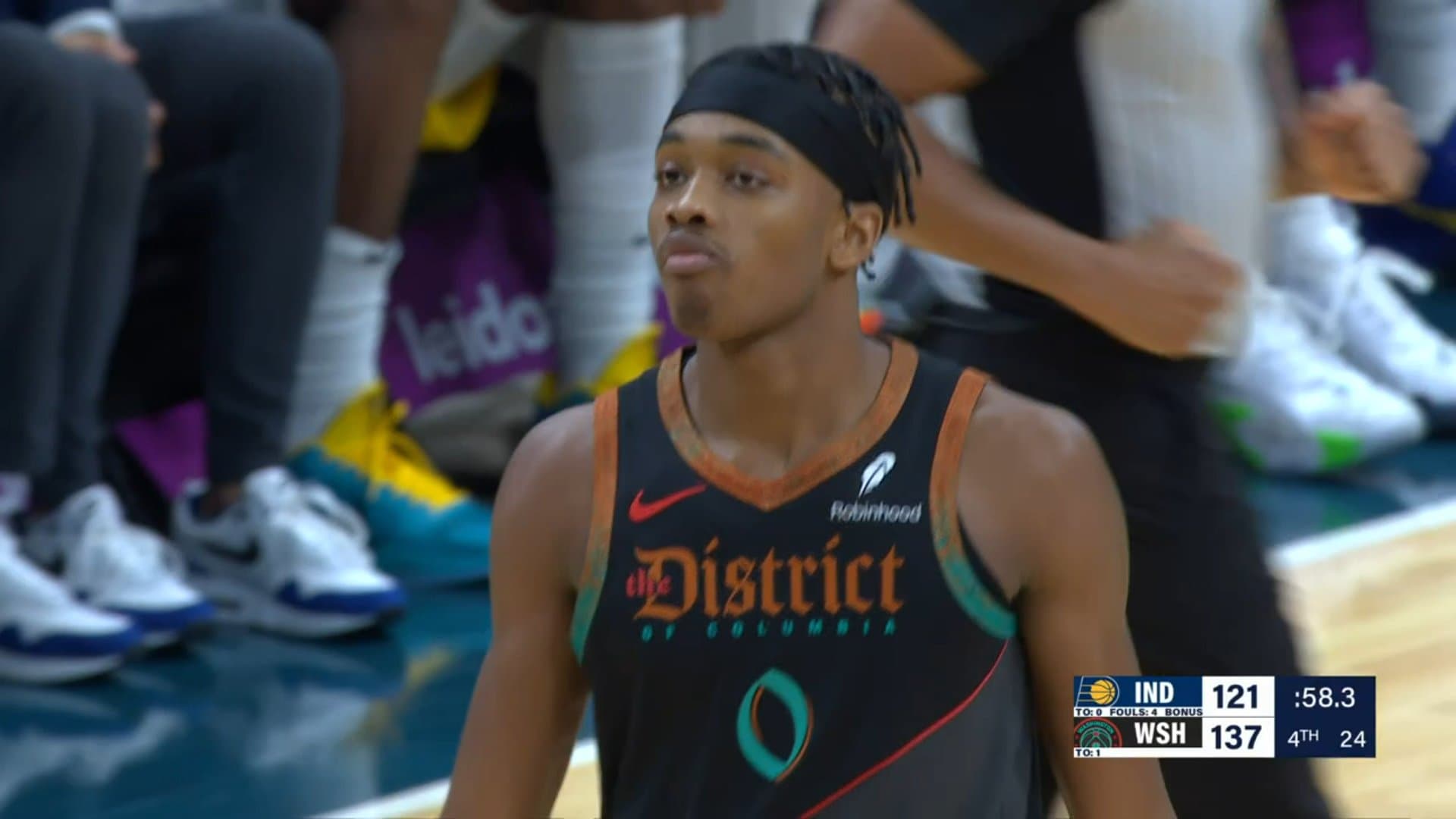 Bilal Coulibaly gagne, inscrit 17 points et stoppe Haliburton