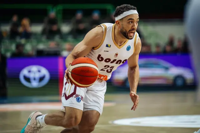 Jarrod West va enfin débuter avec Cholet, dans un match ajouté à huis clos face à Nanterre