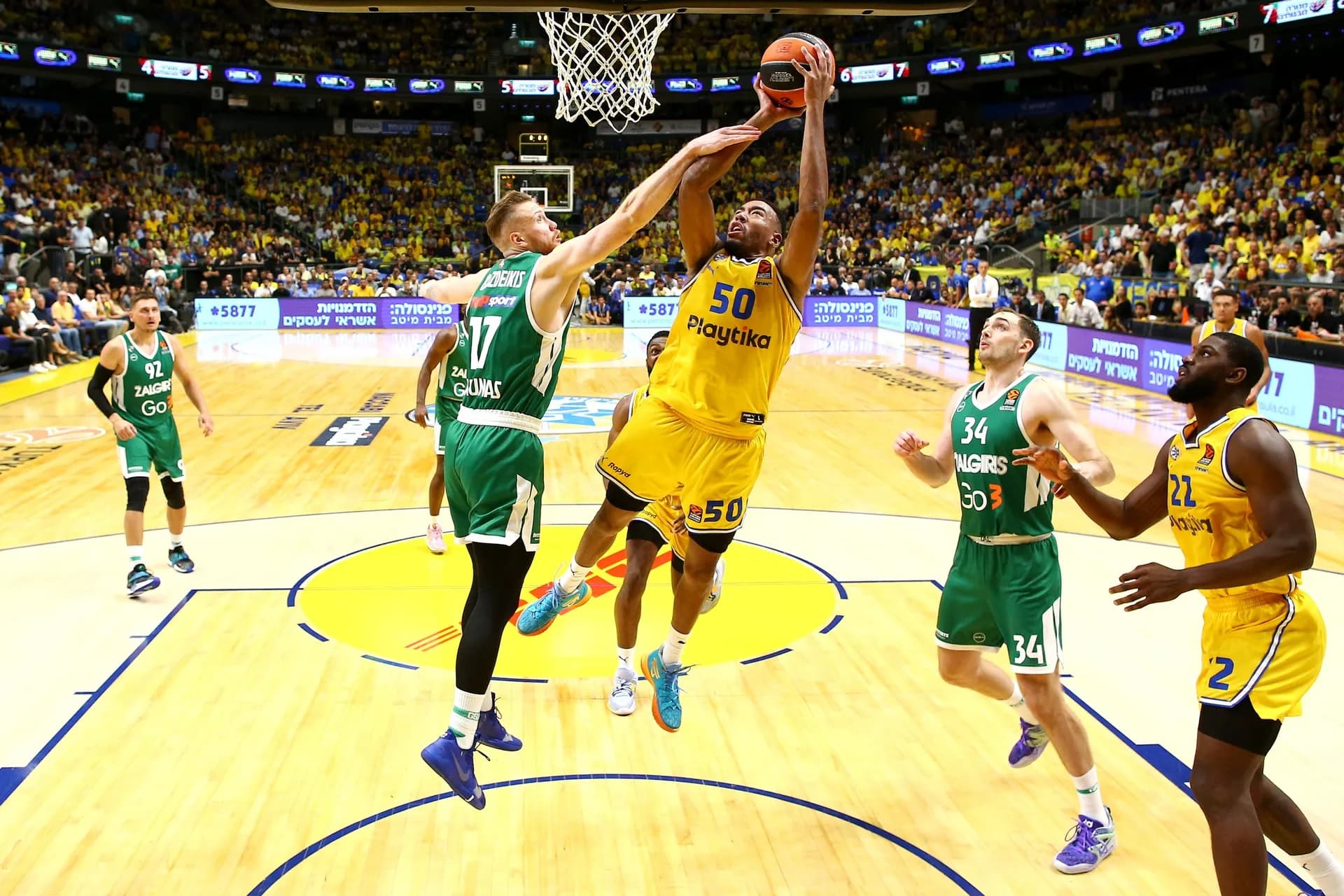 Première flamboyante en EuroLeague pour Bonzie Colson (Maccabi Tel-Aviv)