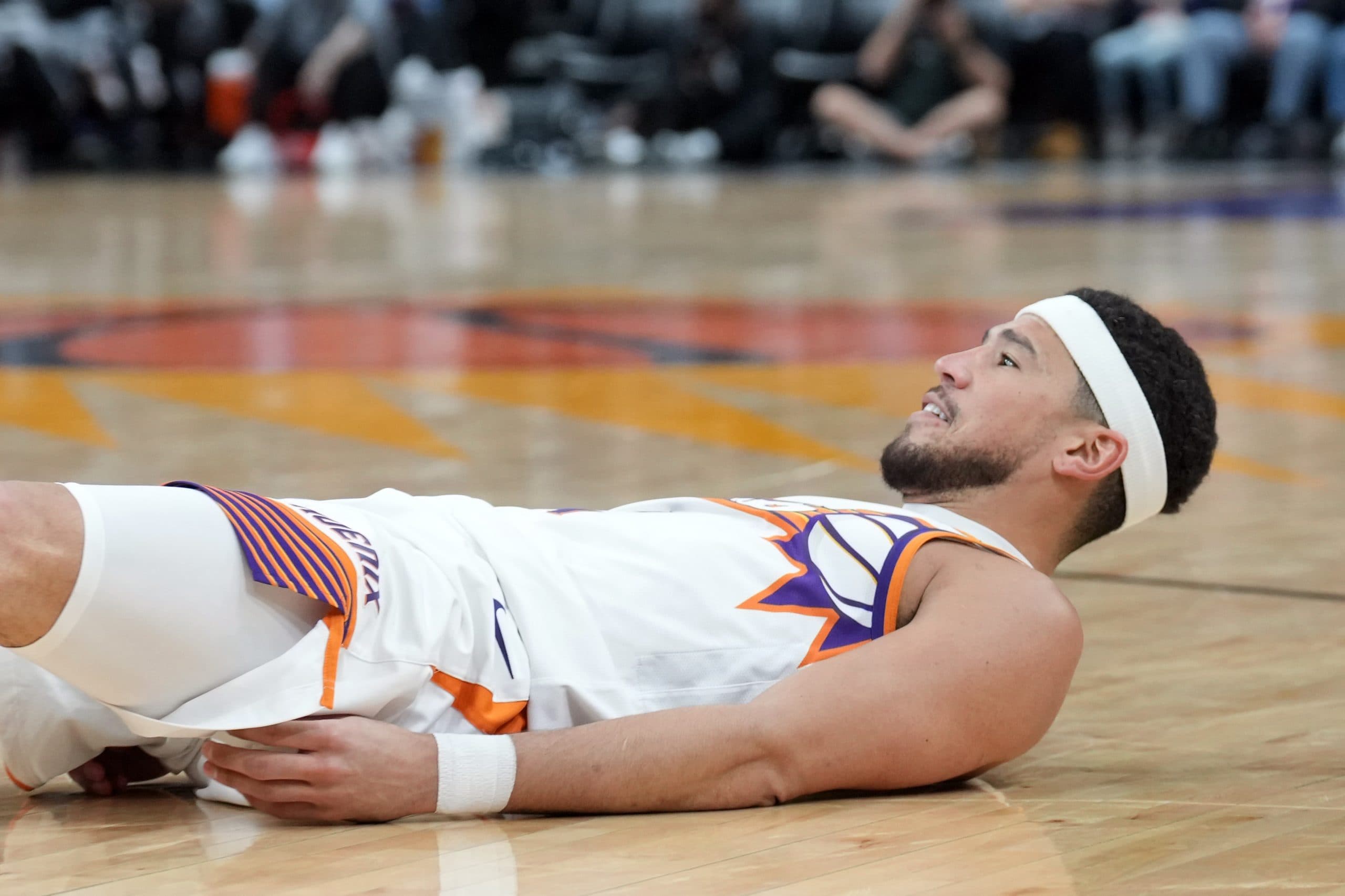 Devin Booker signe l’extension la plus chère de l’histoire de la NBA !
