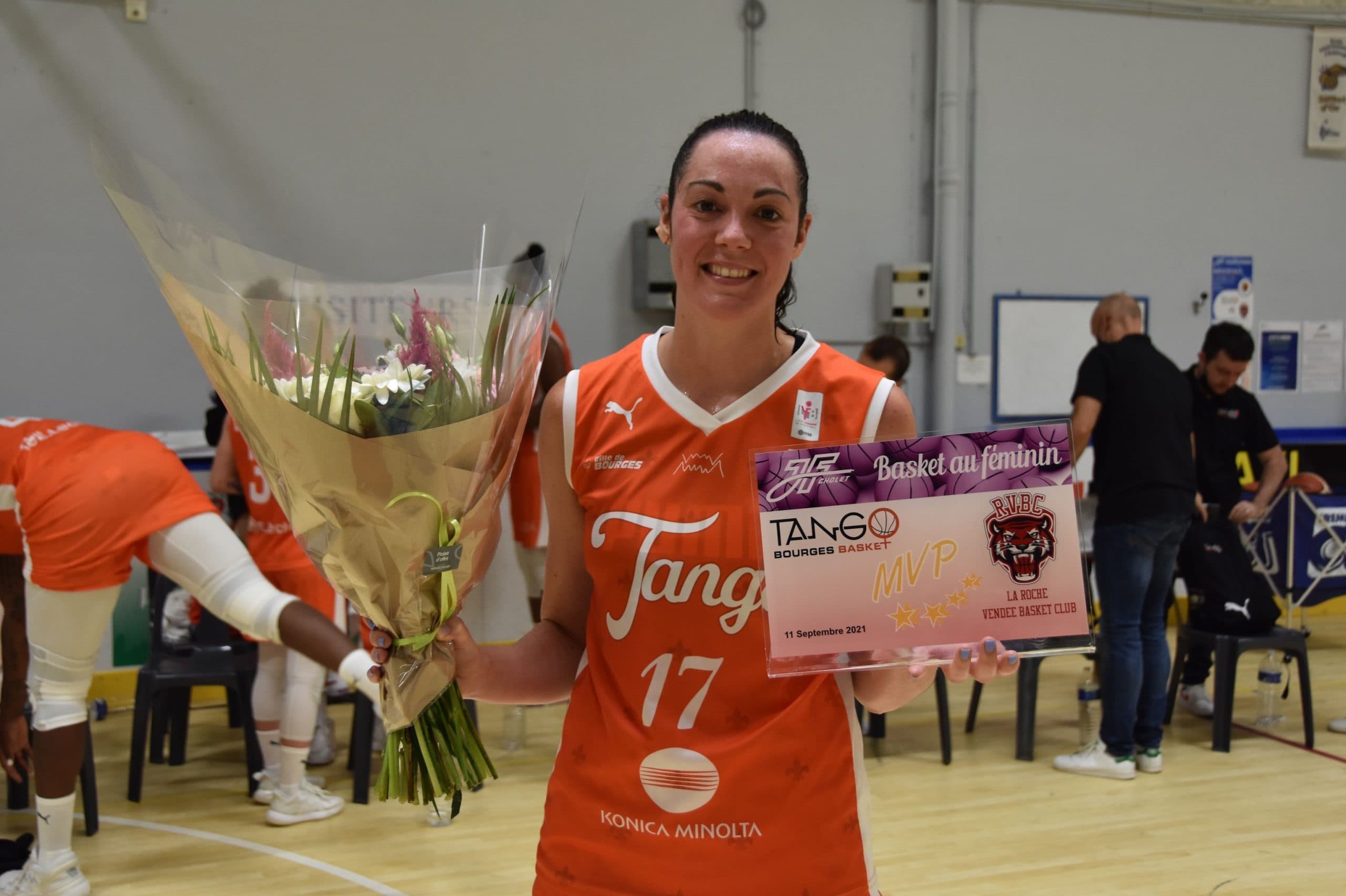 Bourges facile contre Nantes-Rezé en amical, Jacky Moreau honoré