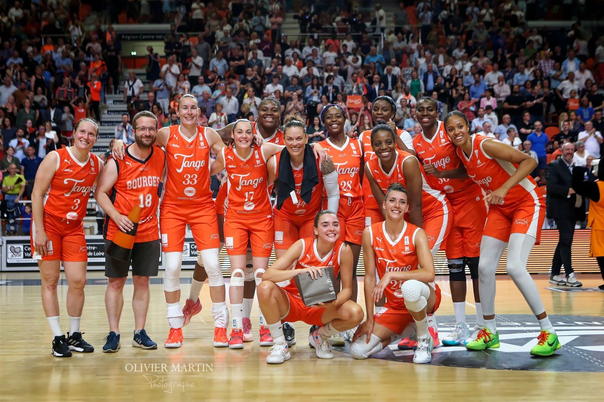 Bourges n’est plus qu’à une victoire de son 15e titre de champion
