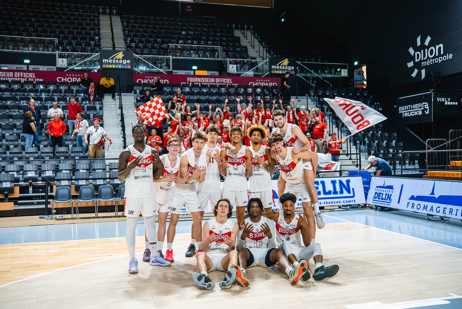 Bourg s’en sort à Dijon : la Jeu compte maintenant 5 victoires d’avance sur Cholet, battu à Chalon