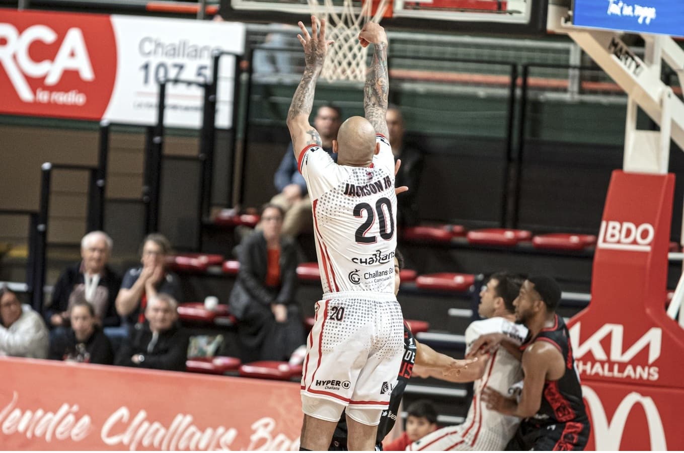 Challans : Une altercation entre le coach Sébastien Lambert et Brent Jackson