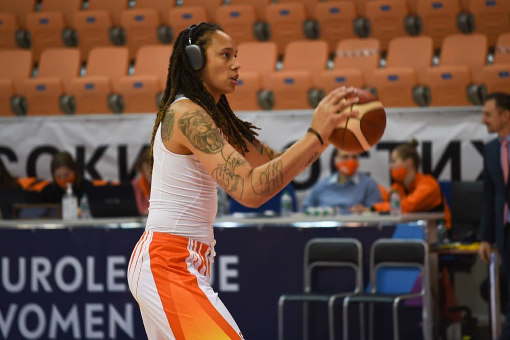 Libérée, Brittney Griner rentre aux États-Unis
