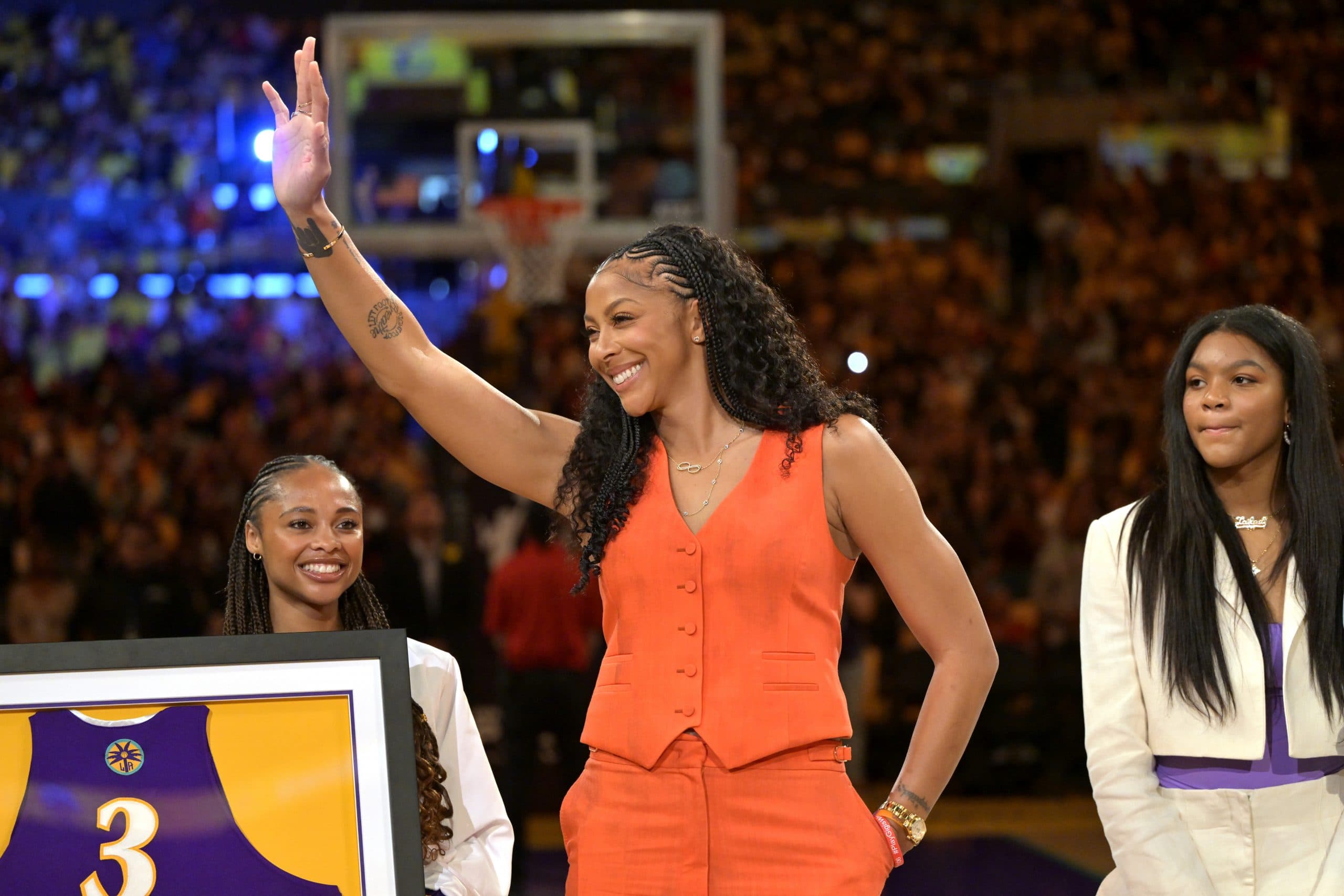 Candace Parker honorée par les Sparks avec le retrait de son maillot numéro 3