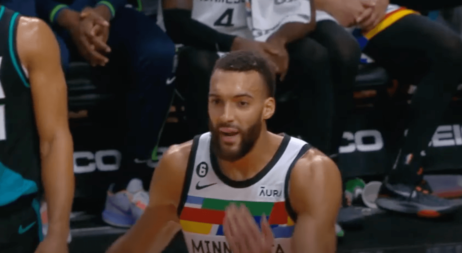 Rudy Gobert brille malgré la défaite