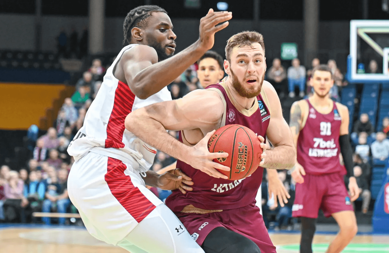 La JL Bourg doit s’incliner face à la folle réussite au tir de Lietkabelis