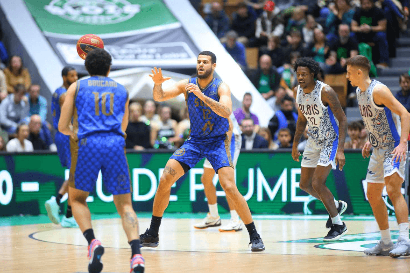 Saint-Quentin enfonce une ADA Blois lâchée par son attaque