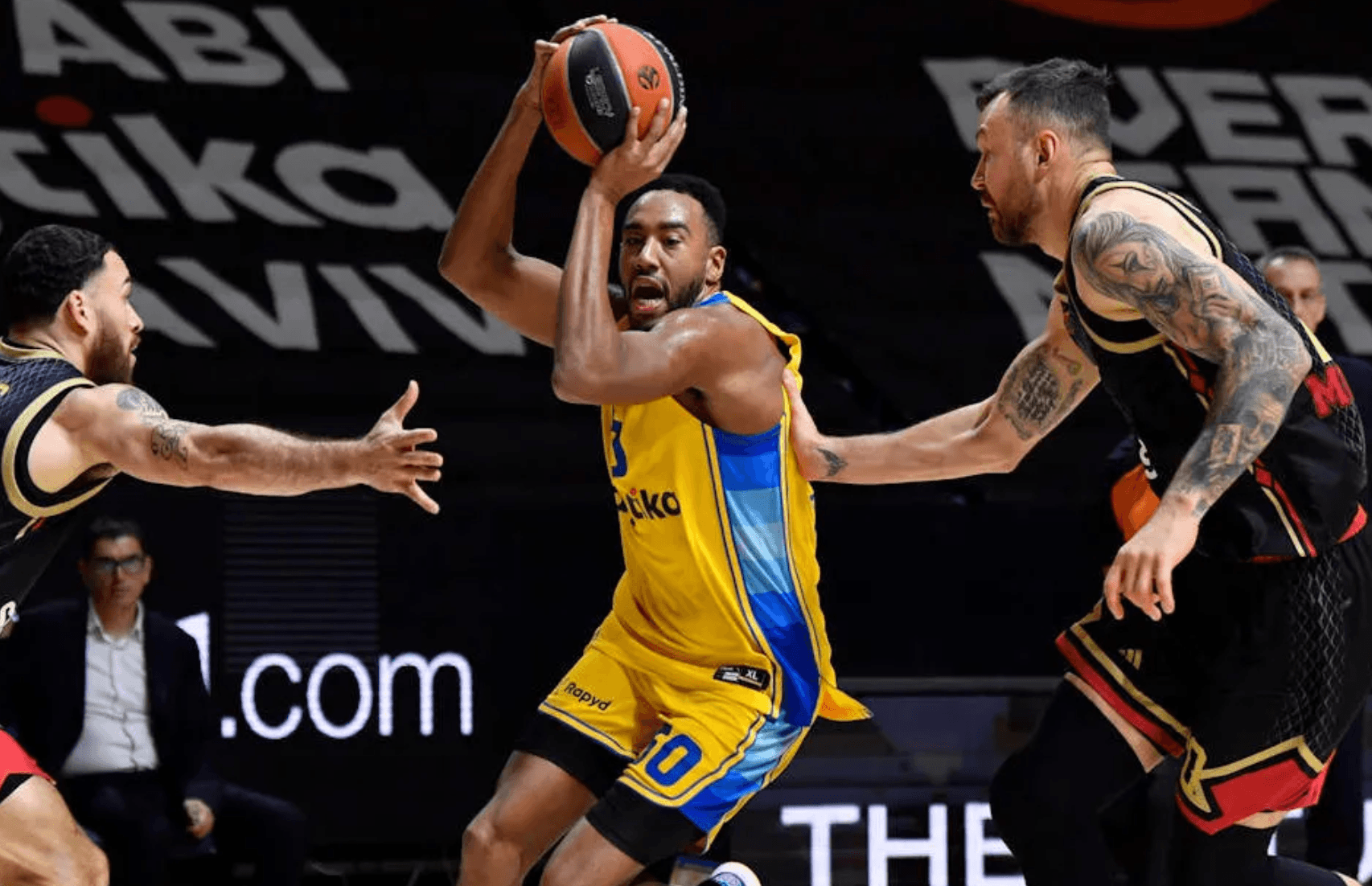 Monaco subit la vengeance de Bonzie Colson et du Maccabi Tel-Aviv