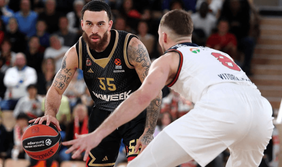 Après une semaine difficile, Monaco reprend confiance contre Baskonia
