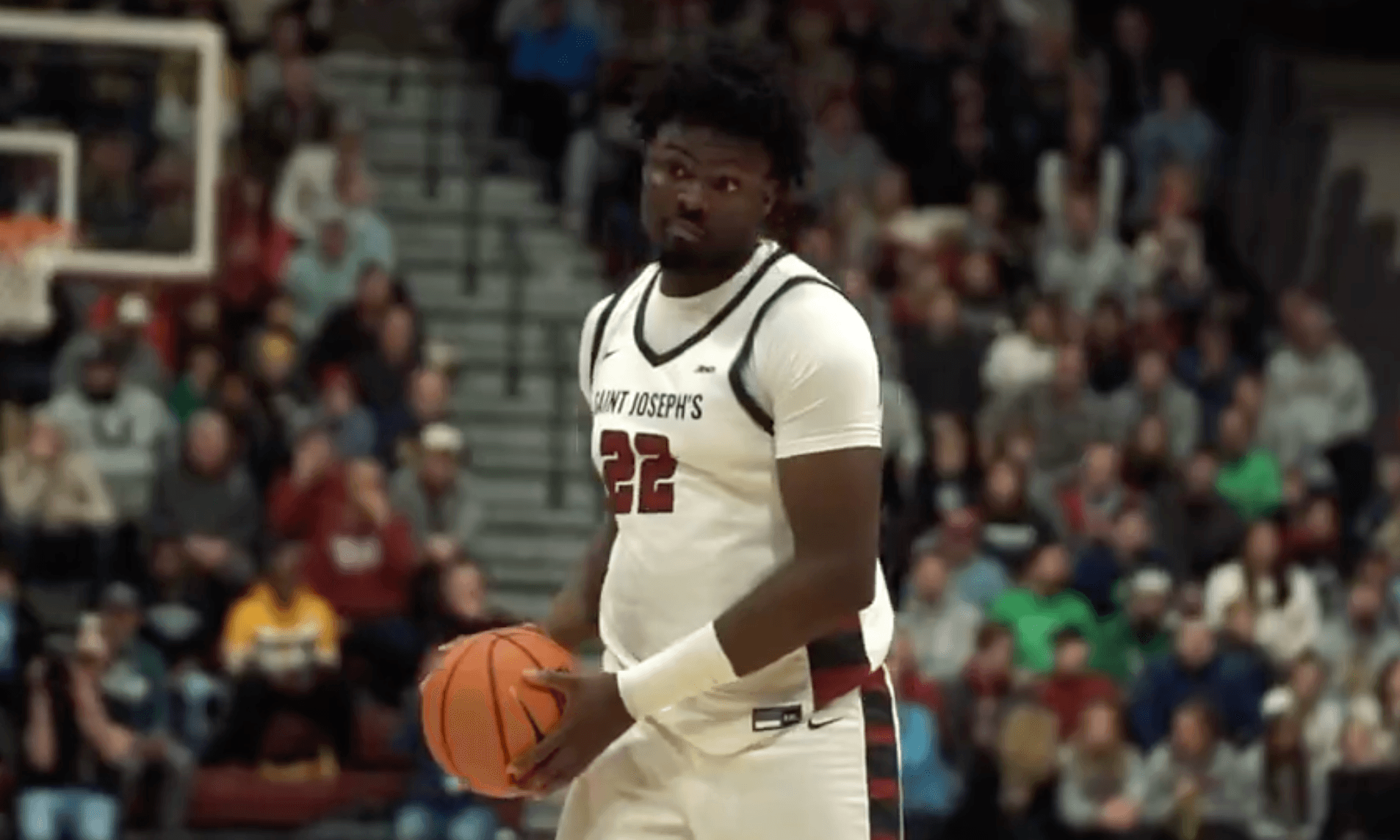 Christ Essandoko a signé son premier match référence avec Saint Joseph’s