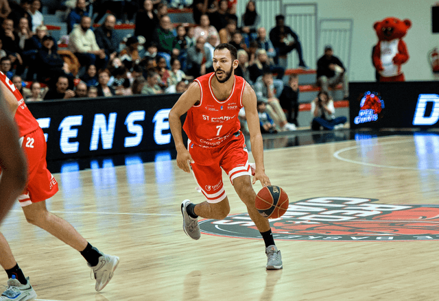 Saint-Chamond : Marquis Addison revient, Kamel Ammour en partance pour le voisin Aix-Maurienne