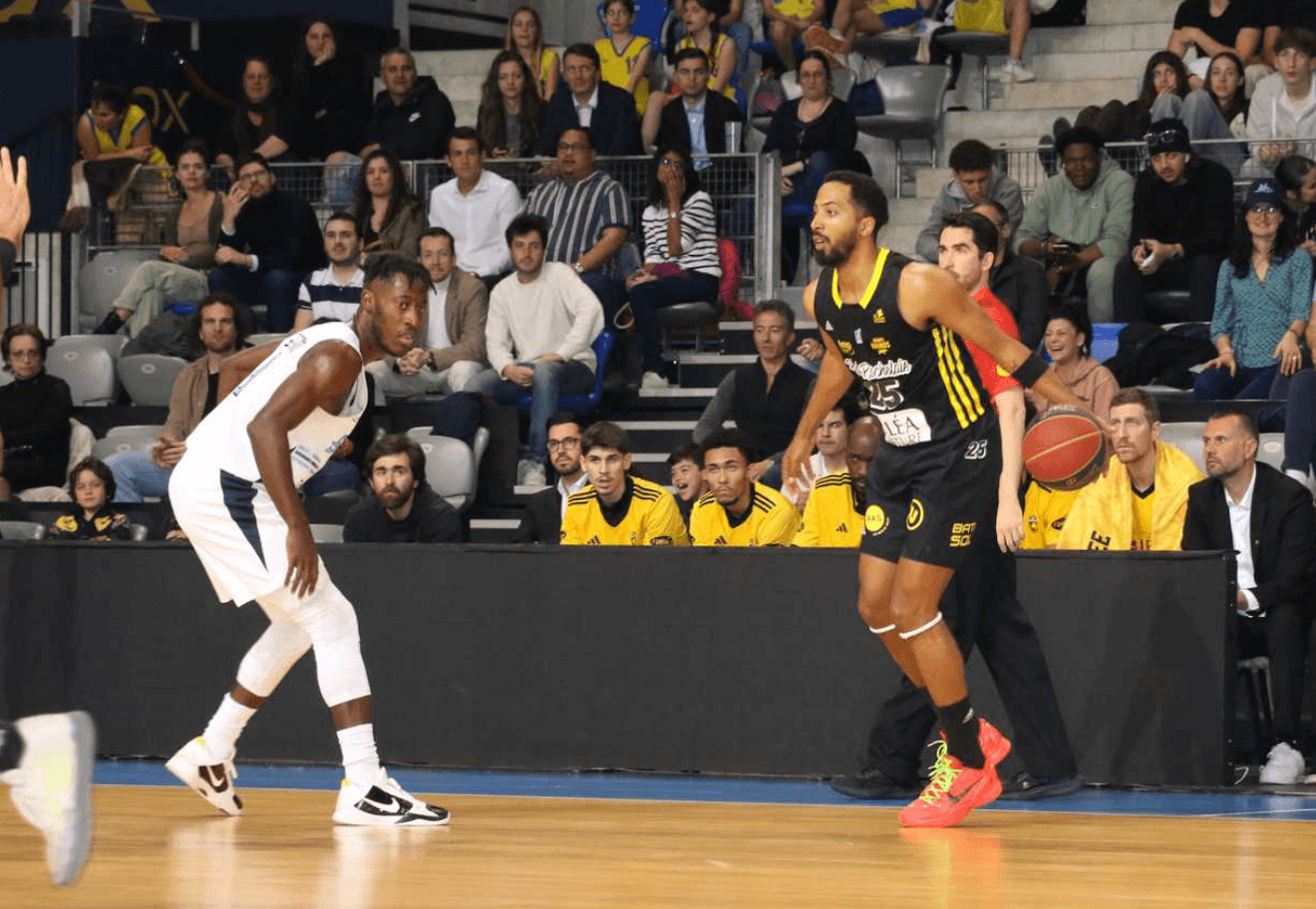 Antibes crée la surprise en infligeant à La Rochelle sa 4e défaite de la saison