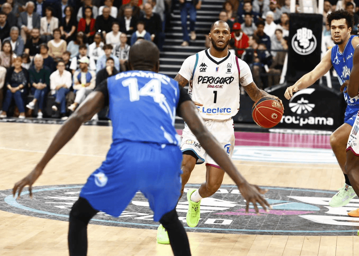 Boulazac, vainqueur de Vichy, est bien parti pour finir sur le podium