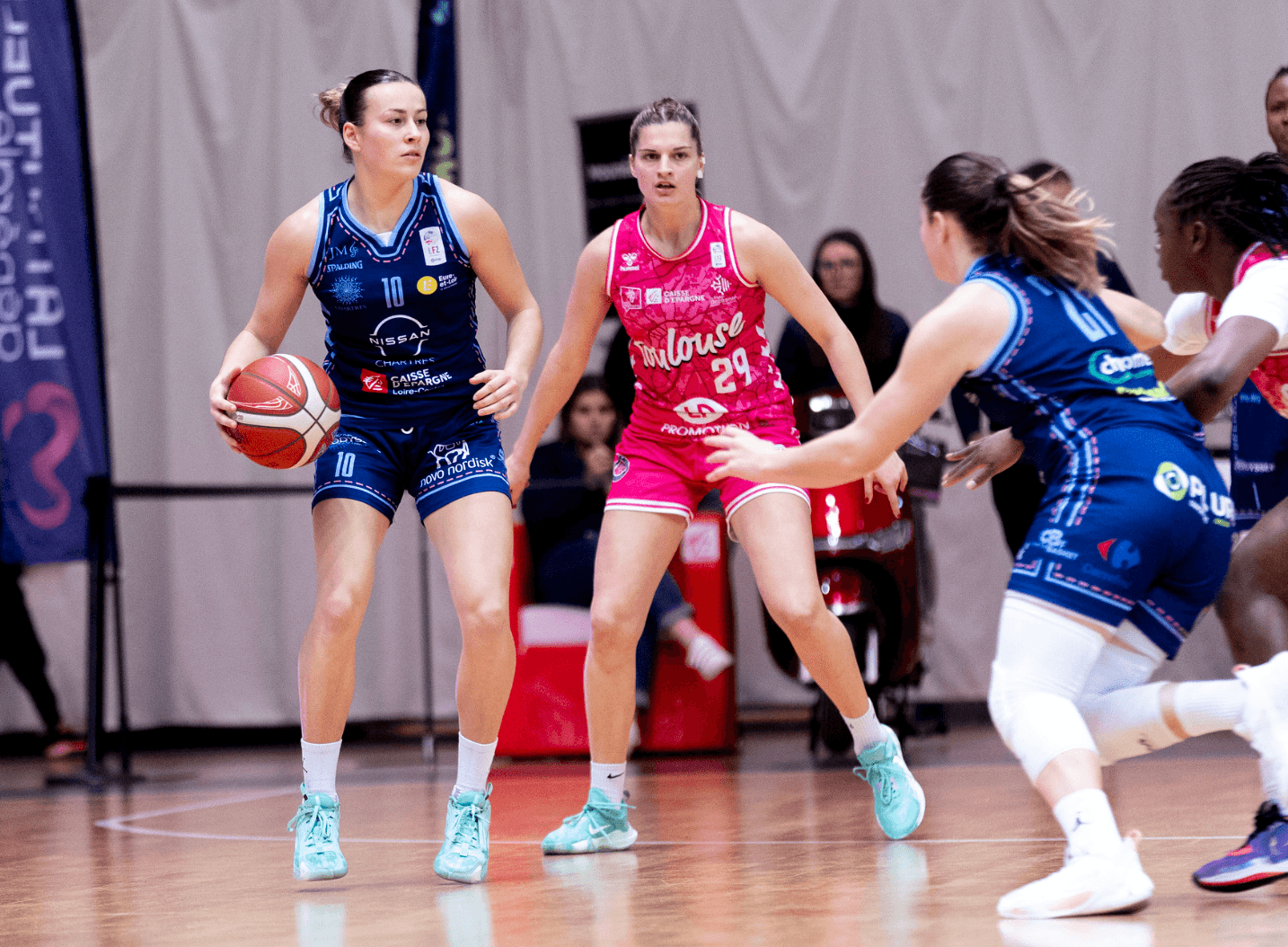 Chartres, vainqueur de Toulouse au match aller, est à une victoire de l’accession en LFB