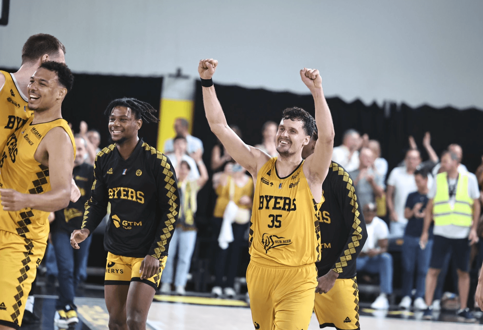 Héros du maintien, Mathieu Wojciechowski prolonge avec Fos Provence
