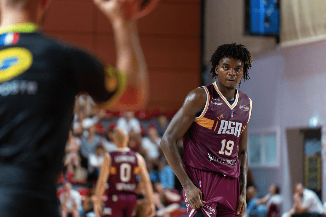 Après François Wibaut, Elwin Ndjock en partance pour Rouen