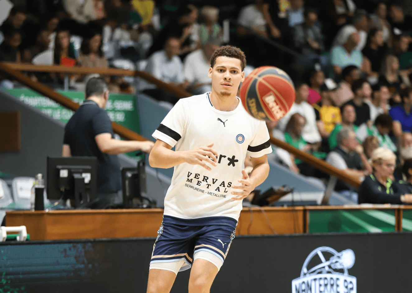 Kellan Grady rebondit bien : l’ancien Roannais signe à Ludwigsbourg