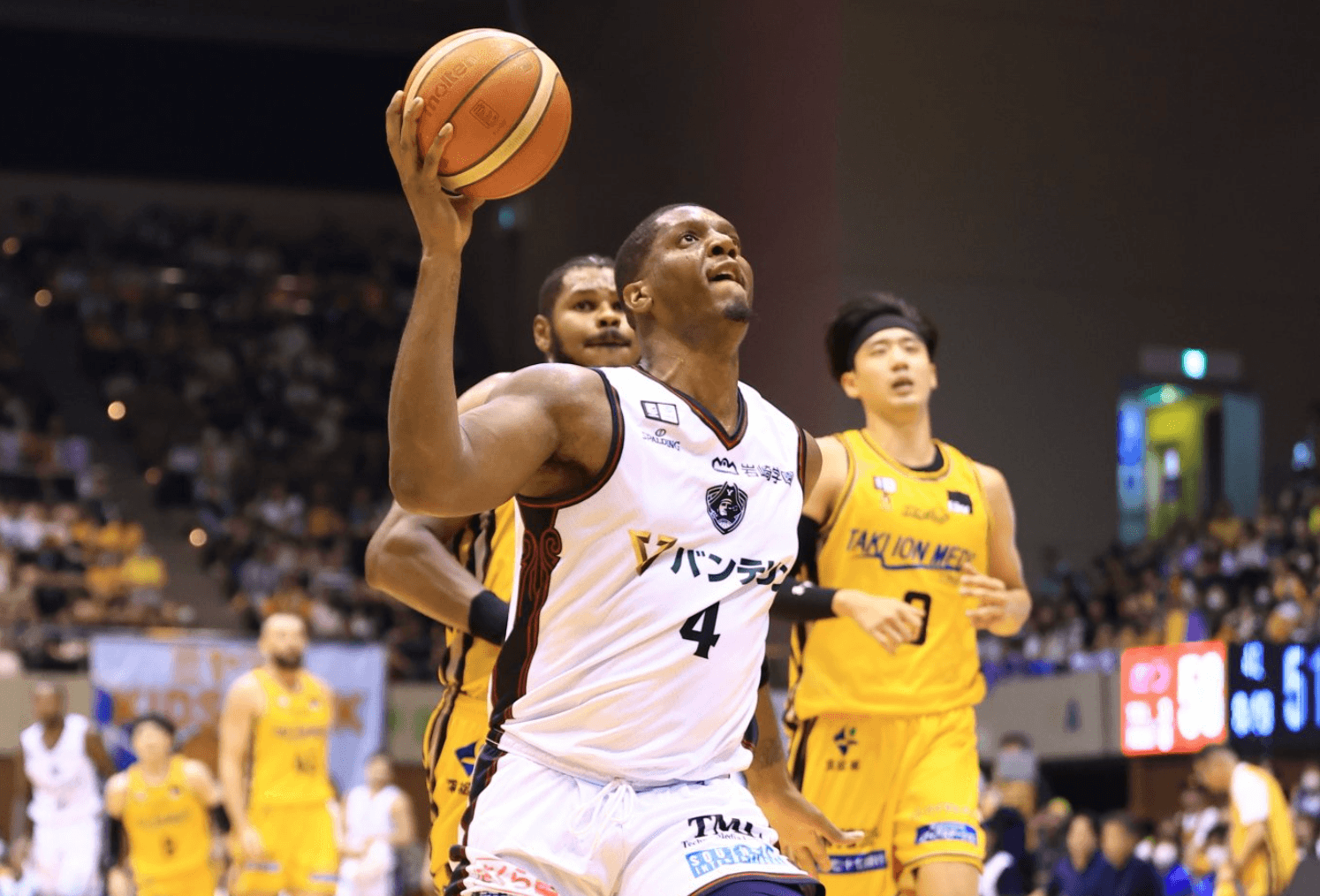 Japon : les bons débuts de Damien Inglis et Yannis Morin au Pays du Soleil Levant