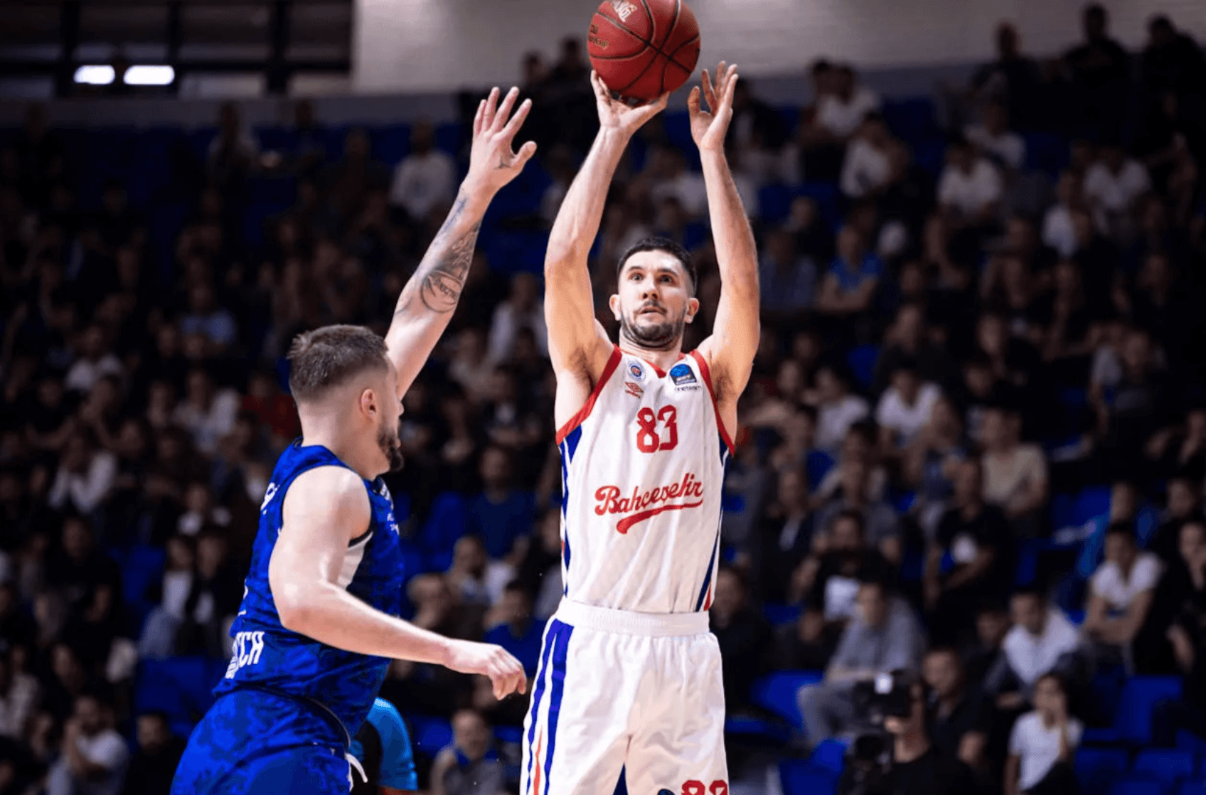 Axel Bouteille co-MVP de la 5e journée d’EuroCup avec le bourreau de la JL Bourg