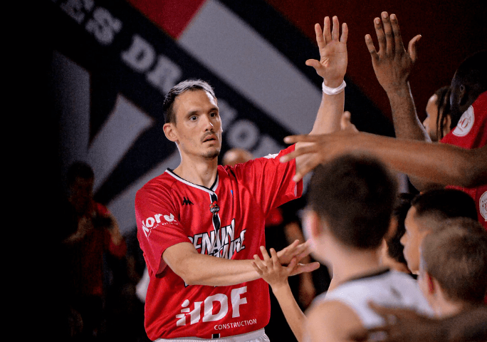 Benoit Gillet (Denain) va disputer son 600e match en LNB