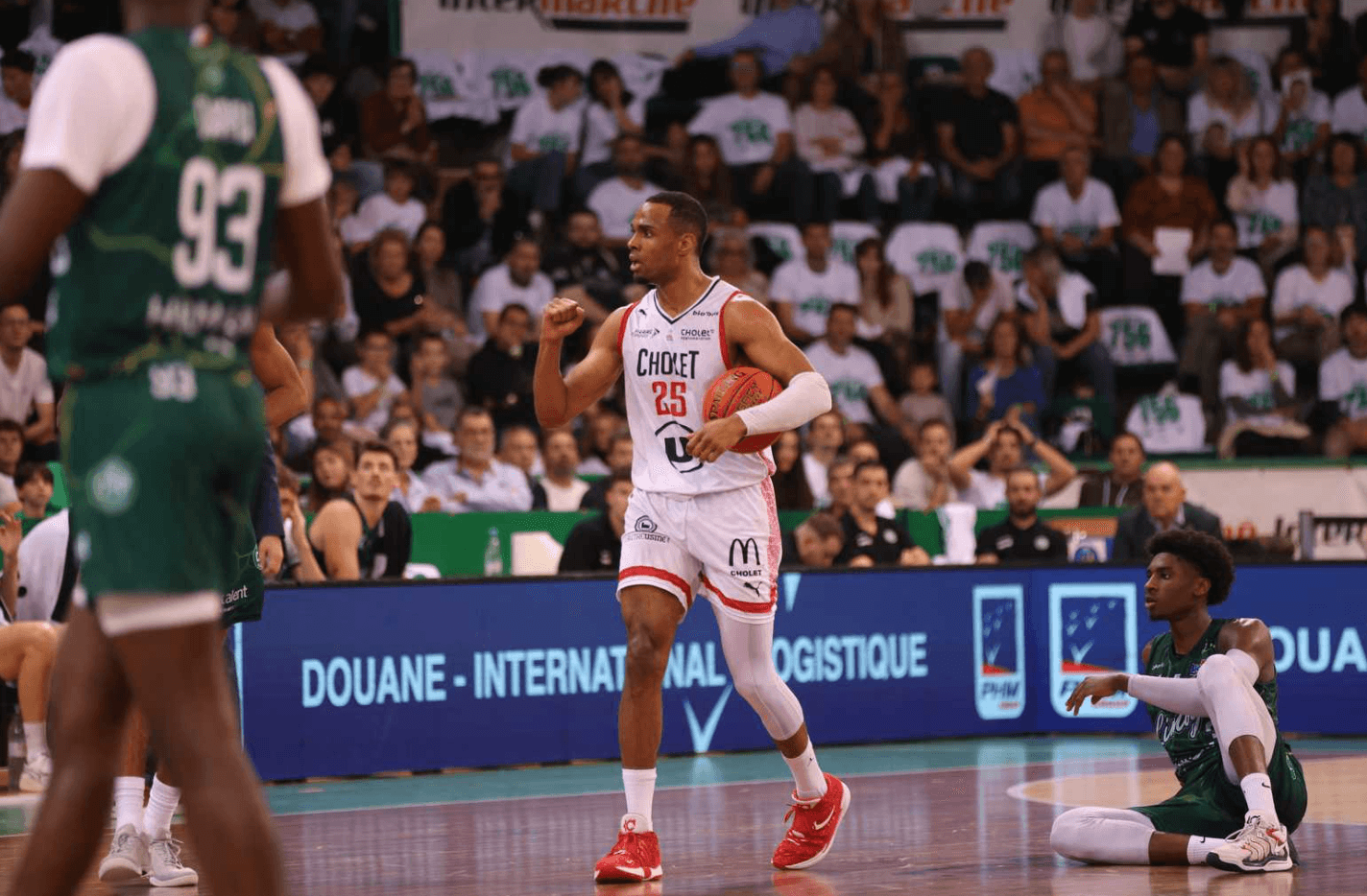 Cholet met fin à l’invincibilité de Beaublanc, victoire sans contestation pour l’Élan Chalon